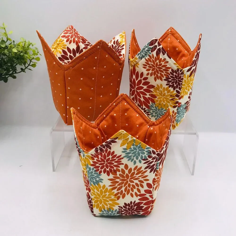 Microwave Pint Cozy: Reversible Cotton Pint Size Cozy In Fall Florals